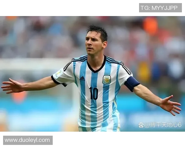 探索那些鲜为人知的足球明星背后的号码故事与传奇