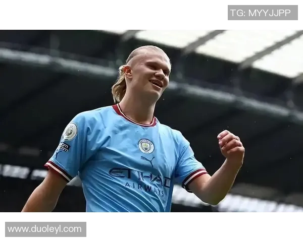 新晋足球明星崛起的背后故事与未来发展潜力分析